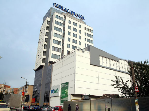 Coral Plaza Mall